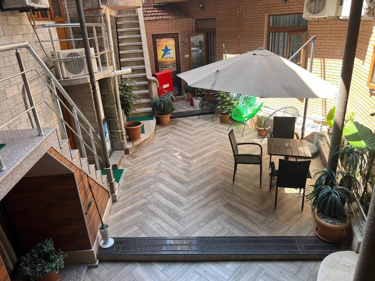 Hotel Old Star باتومي المظهر الخارجي الصورة