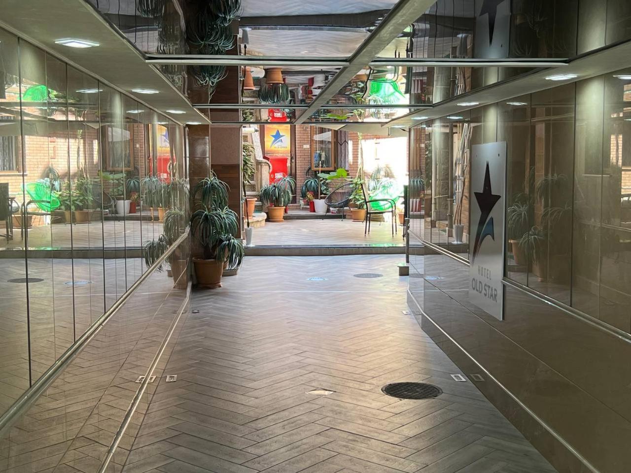 Hotel Old Star باتومي المظهر الخارجي الصورة